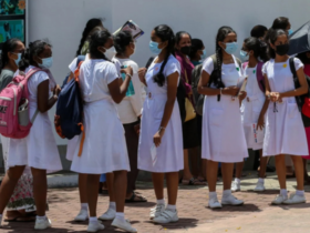 Is there a change in school hours in Sri Lanka