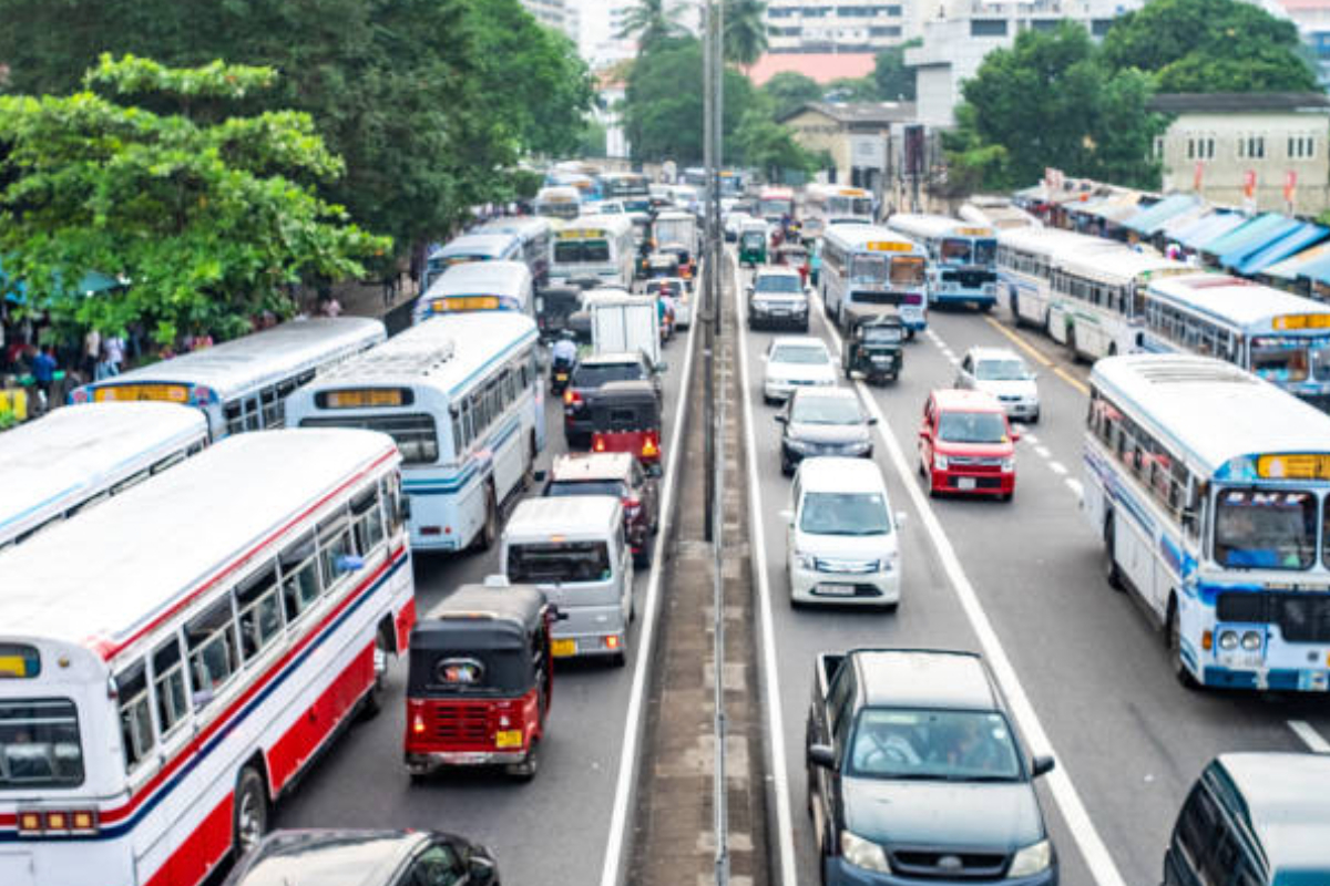 Emission Eye' unit against smog-emitting vehicles - Plans for tough action in Sri Lanka